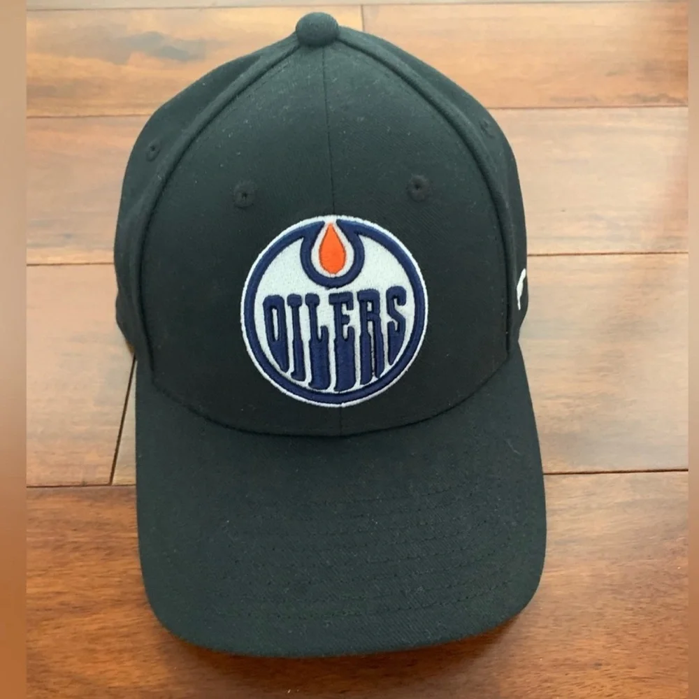 Oilers Fanatics Hat Adjustable - Picture 5 of 5